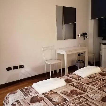 Konukevi Clarahouse Roma